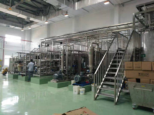 選擇化工廠廢水處理設(shè)備需要注意什么？